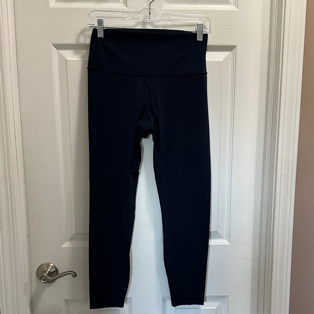 Lululemon OG Wunder Under navy 25”
Legging